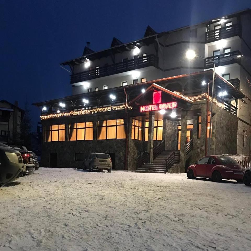 Hotel River Борша Экстерьер фото